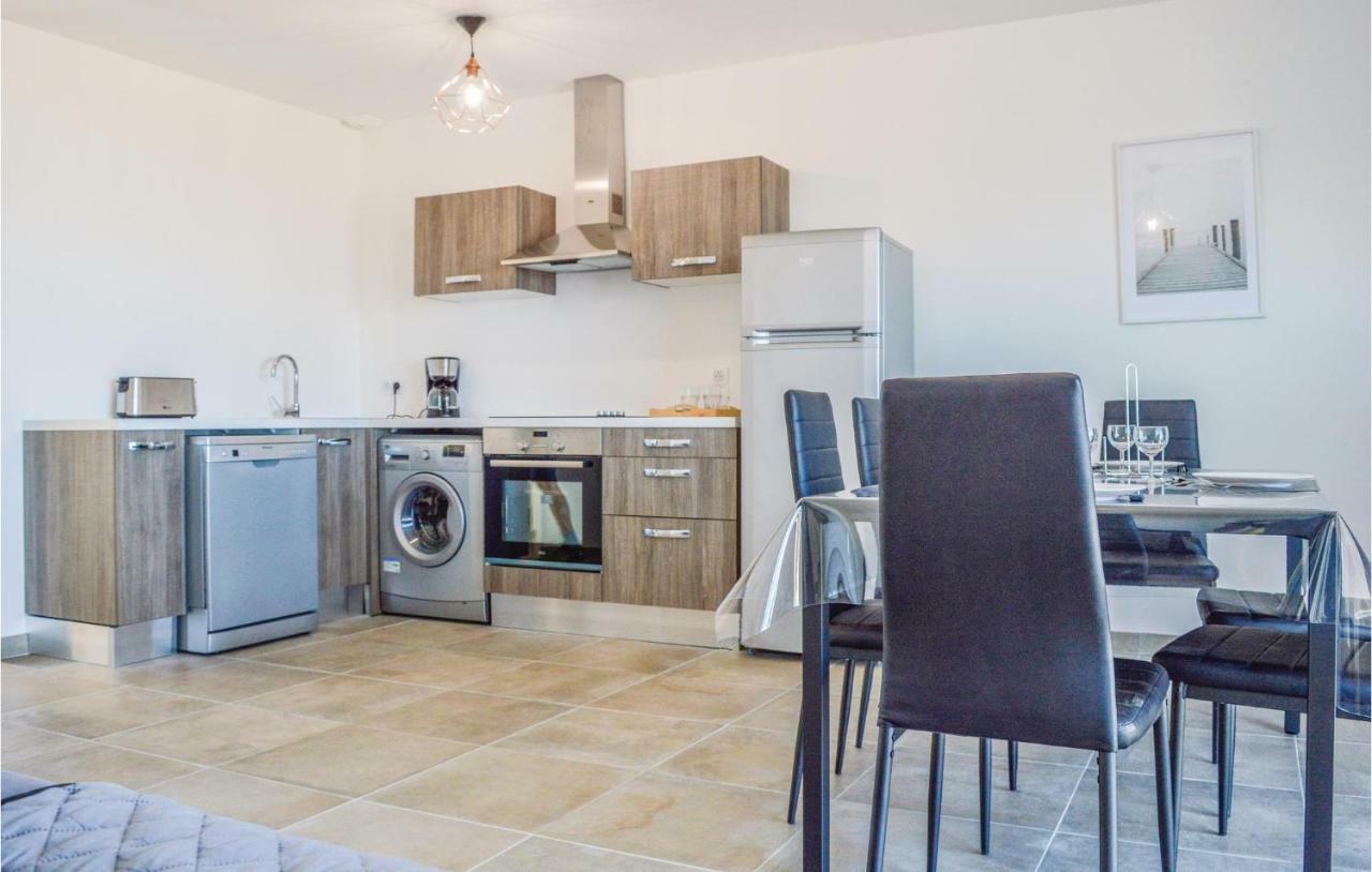 Awesome Apartment In Coti Chiavari With Kitchen Esterno foto